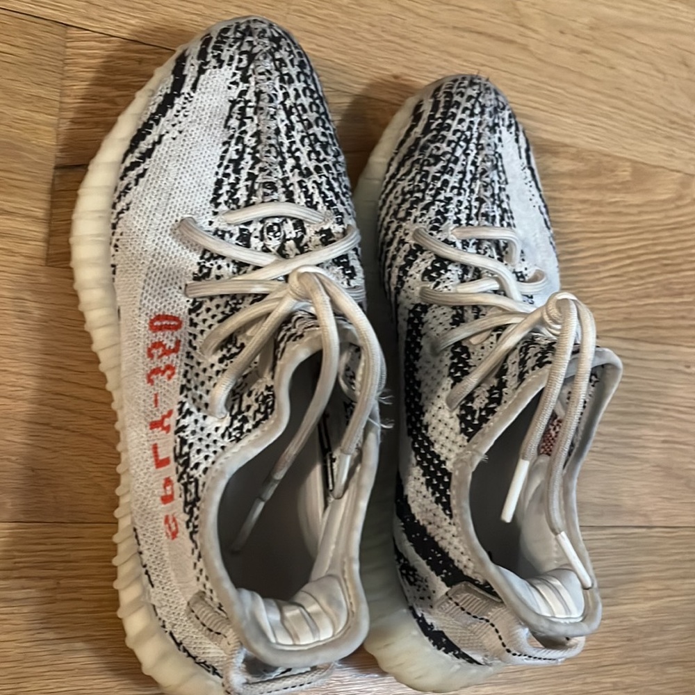 Yeezy zebra mens sneakers